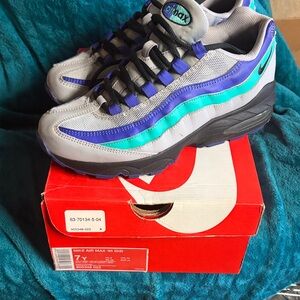 Nike Air Max 95 Youth Sneakers - Grey with Teal & Purple